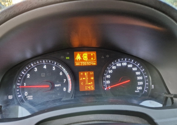 Toyota Avensis cena 41800 przebieg: 236900, rok produkcji 2012 z Płock małe 277